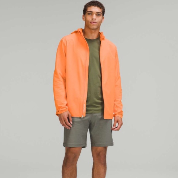 Lululemon Commission Classic-Fit Short 9" *Warpstreme in green size 32 - Picture 2 of 8